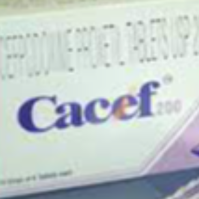 Cacef 200 mg Comprimé